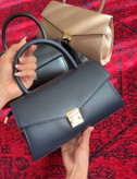 کیف دستی و دوشی زنانه مدل آیسون
